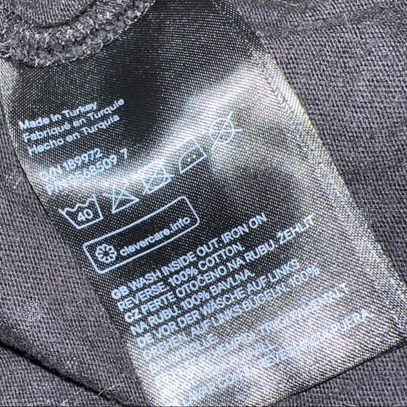 H&M Stars Wars Kids galaxy shirt - 6-8 - Picture 7 of 7